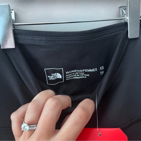 NWT The North Face Motivation High-Rise Pocket Crop Leggings Women’s Black XS - Picture 6 of 10